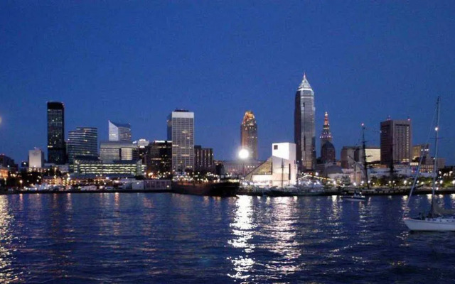 Hampton Inn Cleveland-Downtown