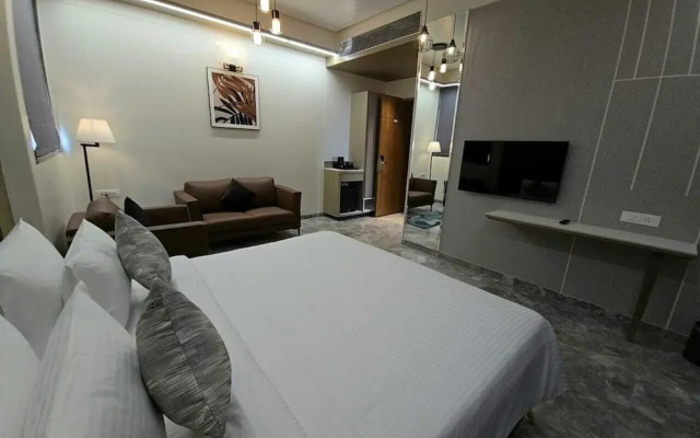 Enrise by Sayaji Latur