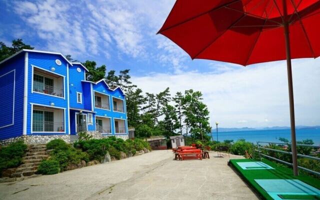 Sea Sight Pension