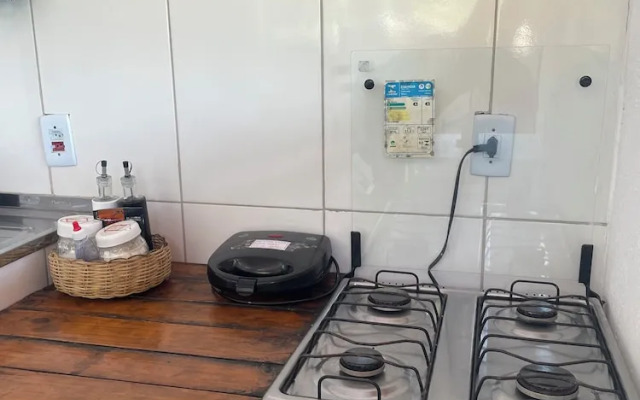 Suites Casa Azul-Vila do Abraão - conforto, limpeza, ótima localização