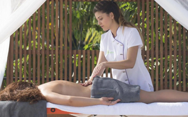Ionian Eye Design Studios & Spa