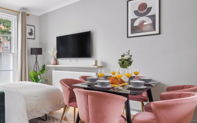 Westminster Charm - 2BR with Style