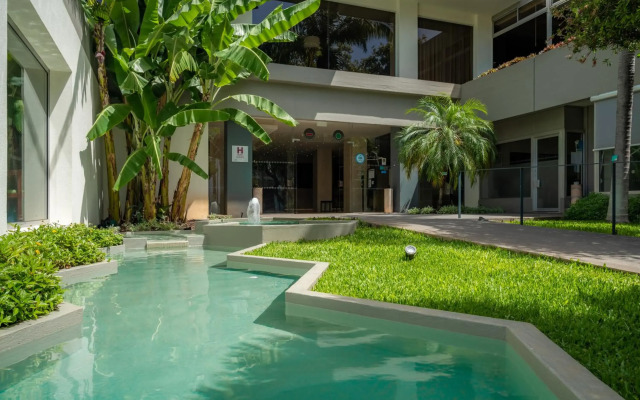 Hotel Girassol - Suite Hotel