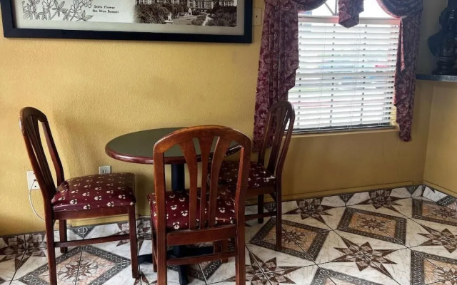 Super 8 Houston West Katy