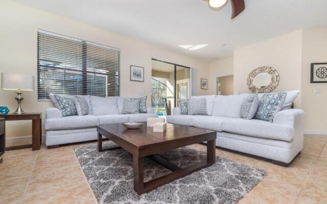 Sun Kisses 5 Bed Private Pool