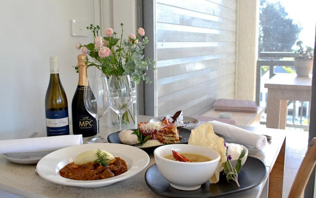 Portsea Village Resort
