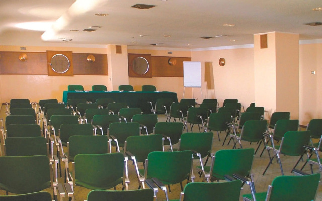 Excelsior Palace Hotel