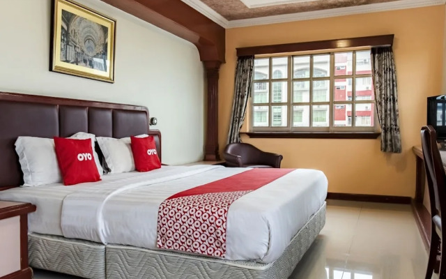 OYO 89735 The Dream Hotel