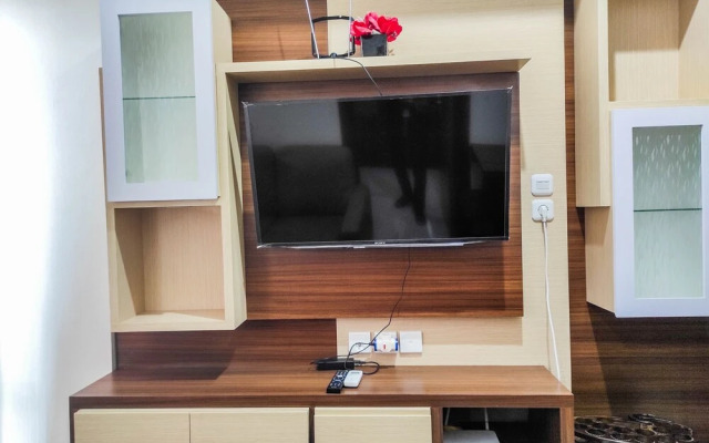 Elegant and Modern 2BR at Vida View Apartment