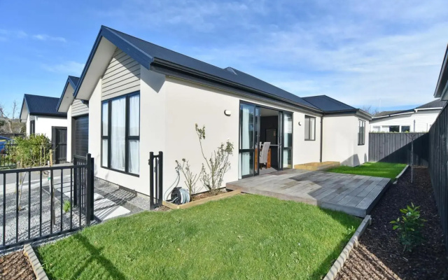 Thomas Townhouse - Christchurch Holiday Homes