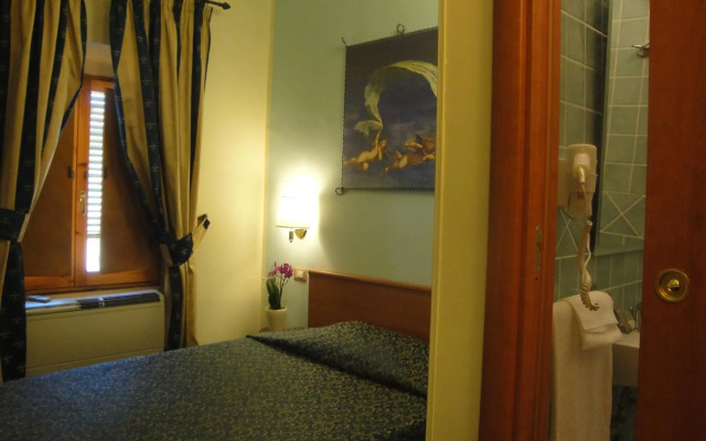 Hotel Santa Croce