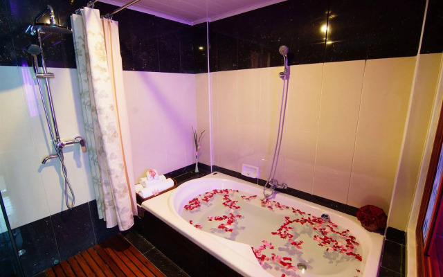 Shwe Ingyinn Hotel