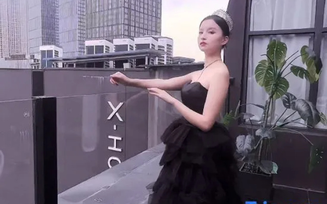 XHotel (Changsha Wuyi Square IFS International Financial Center)