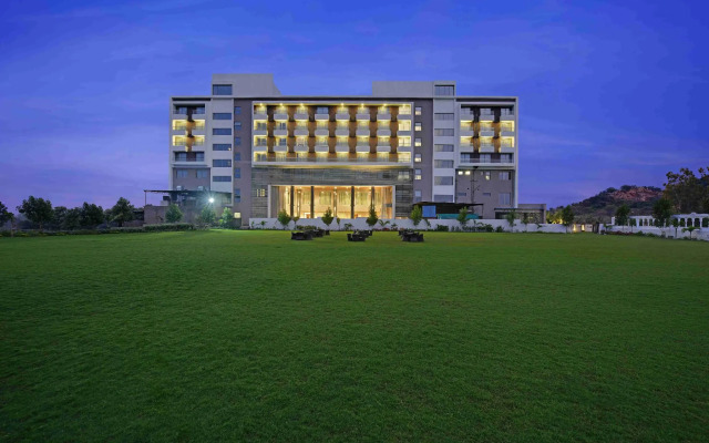 The Maruti Nandan Grand