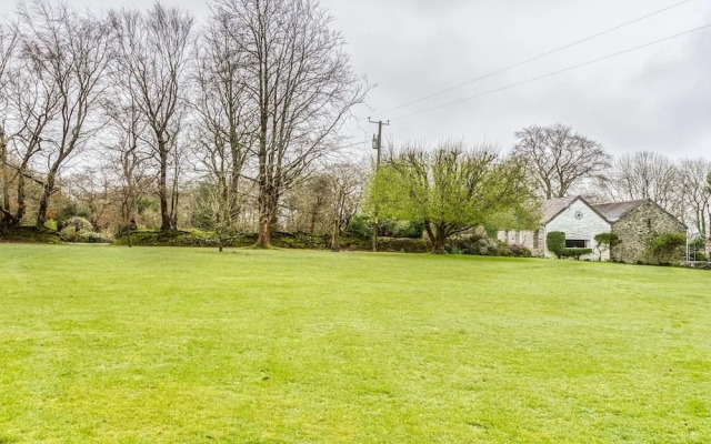 Holiday Home in Ceredigion With Garden
