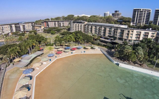 Adina Apartment Hotel Darwin Waterfront