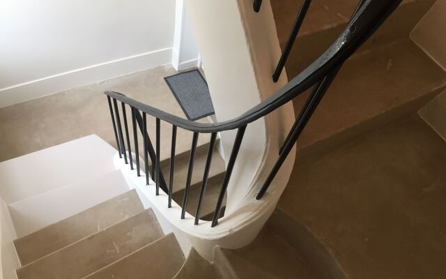 Calm and Comfortable Apartment in Bayeux