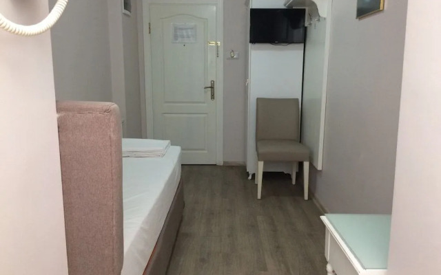 Burhaniye Merkez Otel