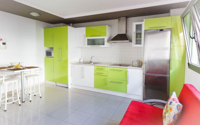 Apartamento En Las Canteras