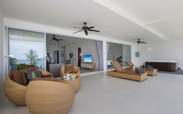 Ocean View Jacuzzi 3BR Kata Penthouse