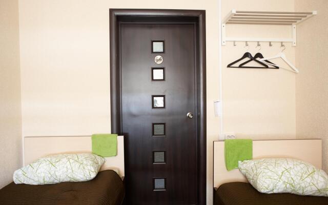 Truck House (Трак Хаус)