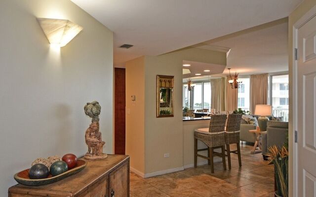 The Crown 3 Bedrooms 3 Bathrooms Condo