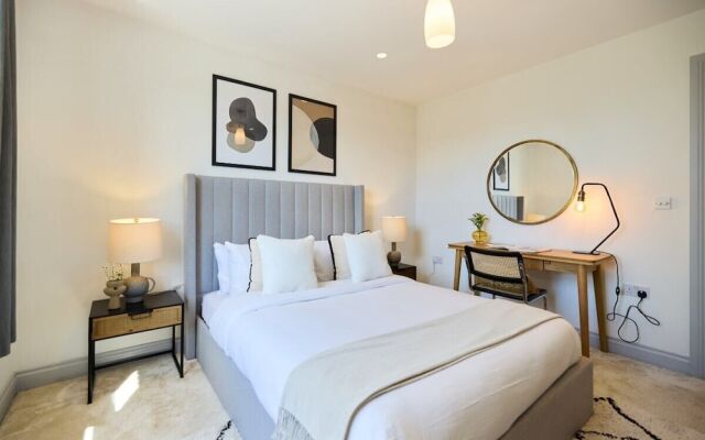 The Leghorn Quarters - Modern 3bdr With Balcony