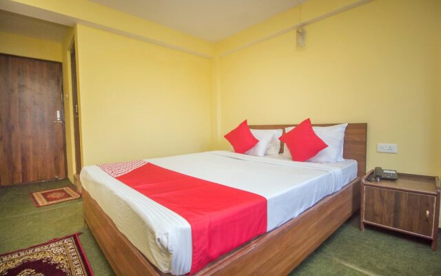 OYO 29916 Himalayan Residency