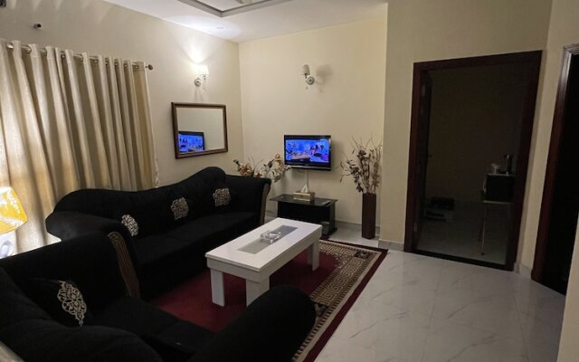 Lovely 1-bed House in Lahore