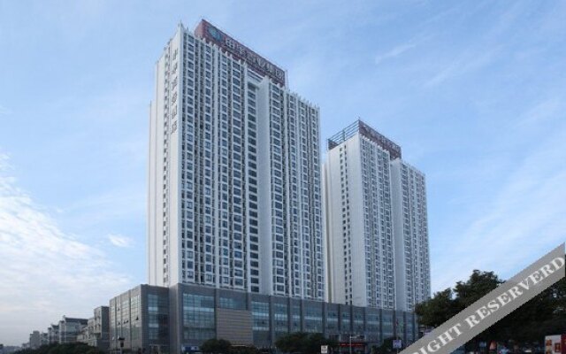 Shenhua Business Hotel Parking Lot