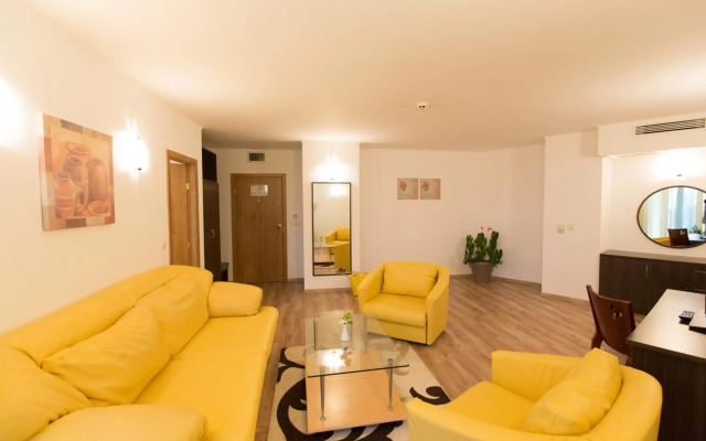 Madara Park Hotel