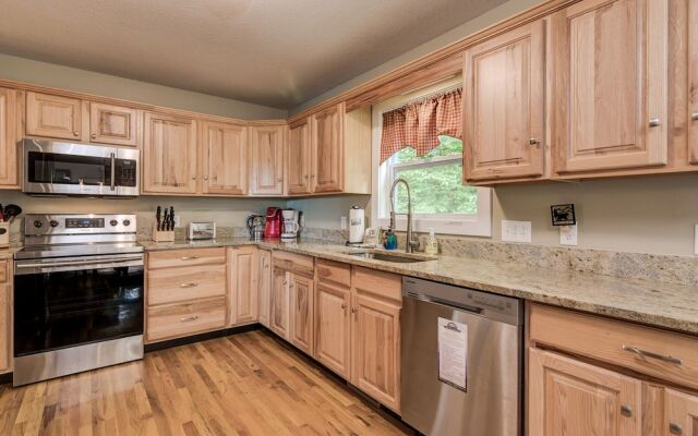 Blue Ridge Barkway - 3 Br Home