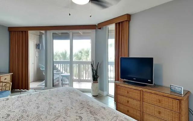 Oceanfront Luxury 2BR Condo New Rental