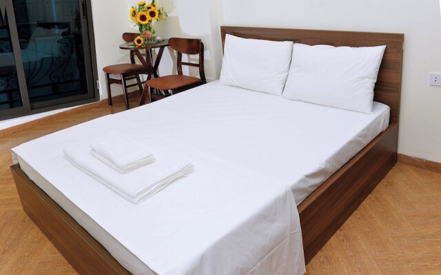 Era Apartment Nguyen Khanh Toan
