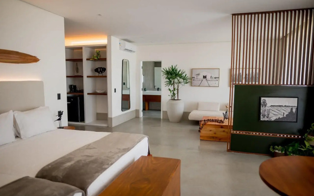 Nanii Hotel