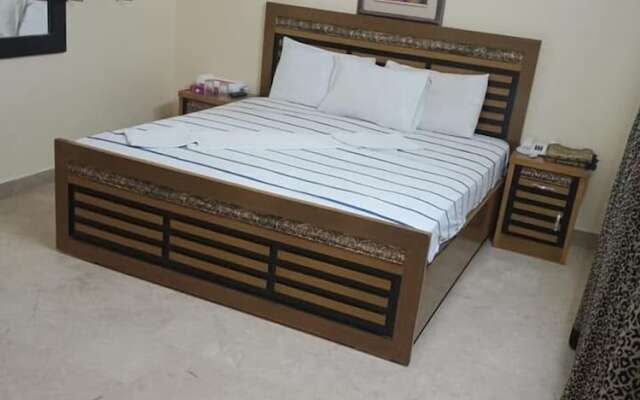 Serena Guest House