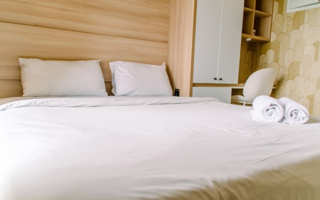 Cozy and Minimalist Studio at Sky House BSD Apartment – Guest Rooms – Legok
