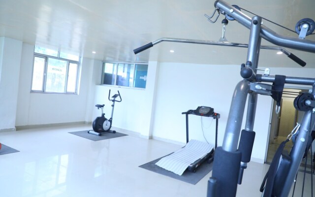 OYO 8367 Hotel The Woodz