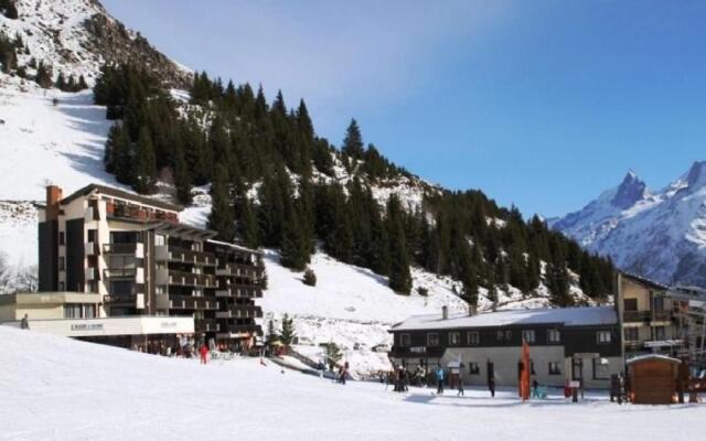 Appartement Auris, 1 pièce, 4 personnes - FR-1-297-117