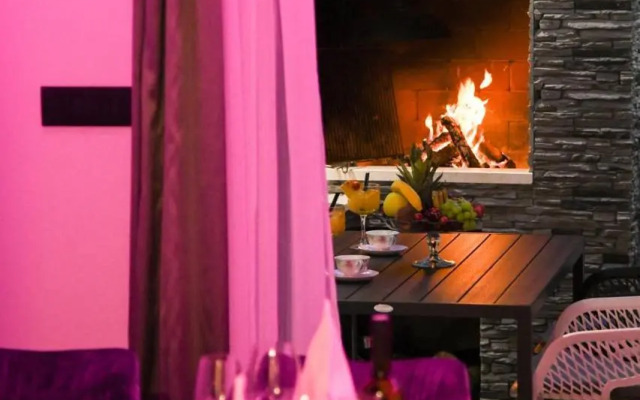 Luxury Apartment Knezovic