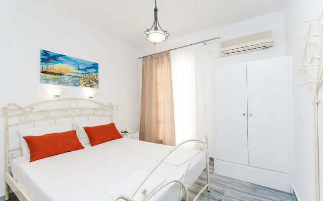 Naxos Dream Aphrodite Studios