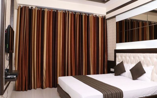 Hotel Grand Residency