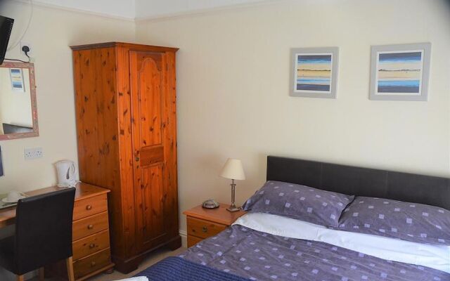Stover Lodge Hotel - BB