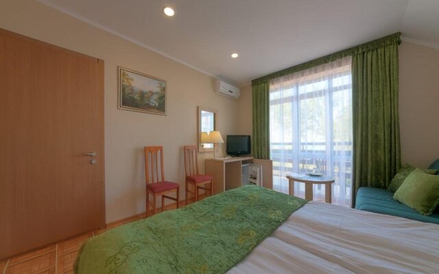 Kruiz All Inclusive Hotel