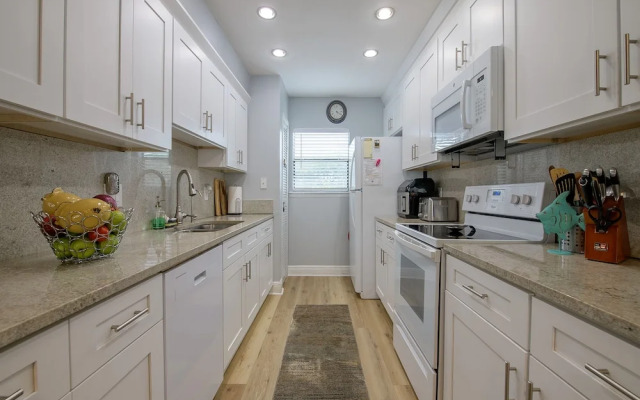 Bayview Beach Condo