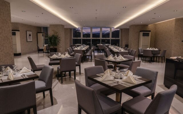 Sotogrande Davao Hotel