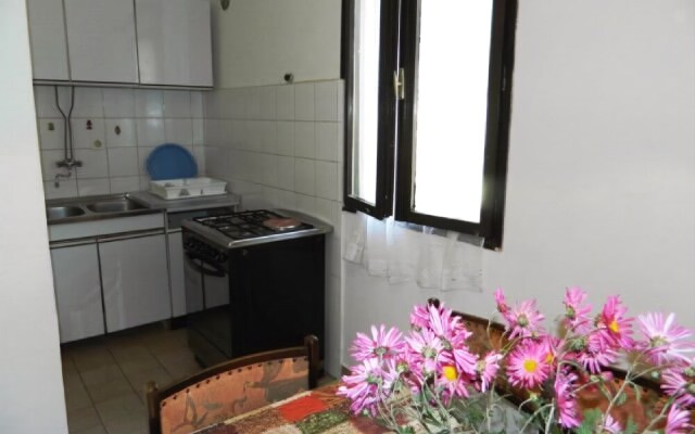 Apartments Zlatko