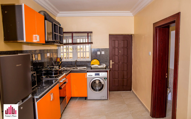 Tennys Place Apartments GARKI