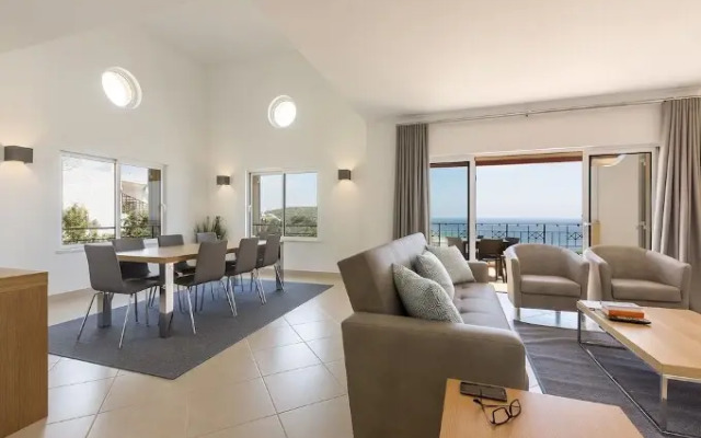 Vigia Resorts The View
