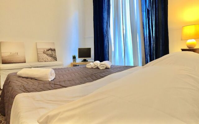 Re di Roma Helios Apartment